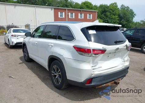 2016 Toyota Highlander Xle V6 z USA, uszkodzony, nr VIN 5TDJKRFHXGS250711